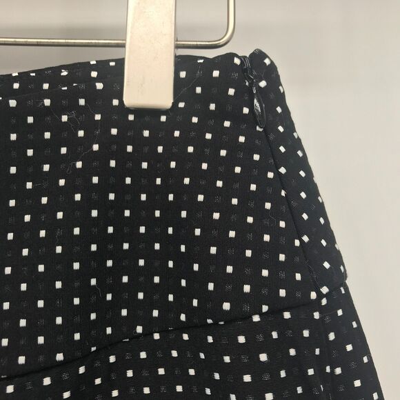 CAbi #5175 Polka Dot Black Trousers Womens 6 Flat Front Skinny Leg Mid Rise - Picture 5 of 13